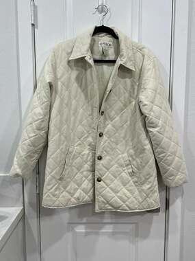 Orvis Women's Diamond Quilted Button-Front Barn Jacket Cream Size Medium
